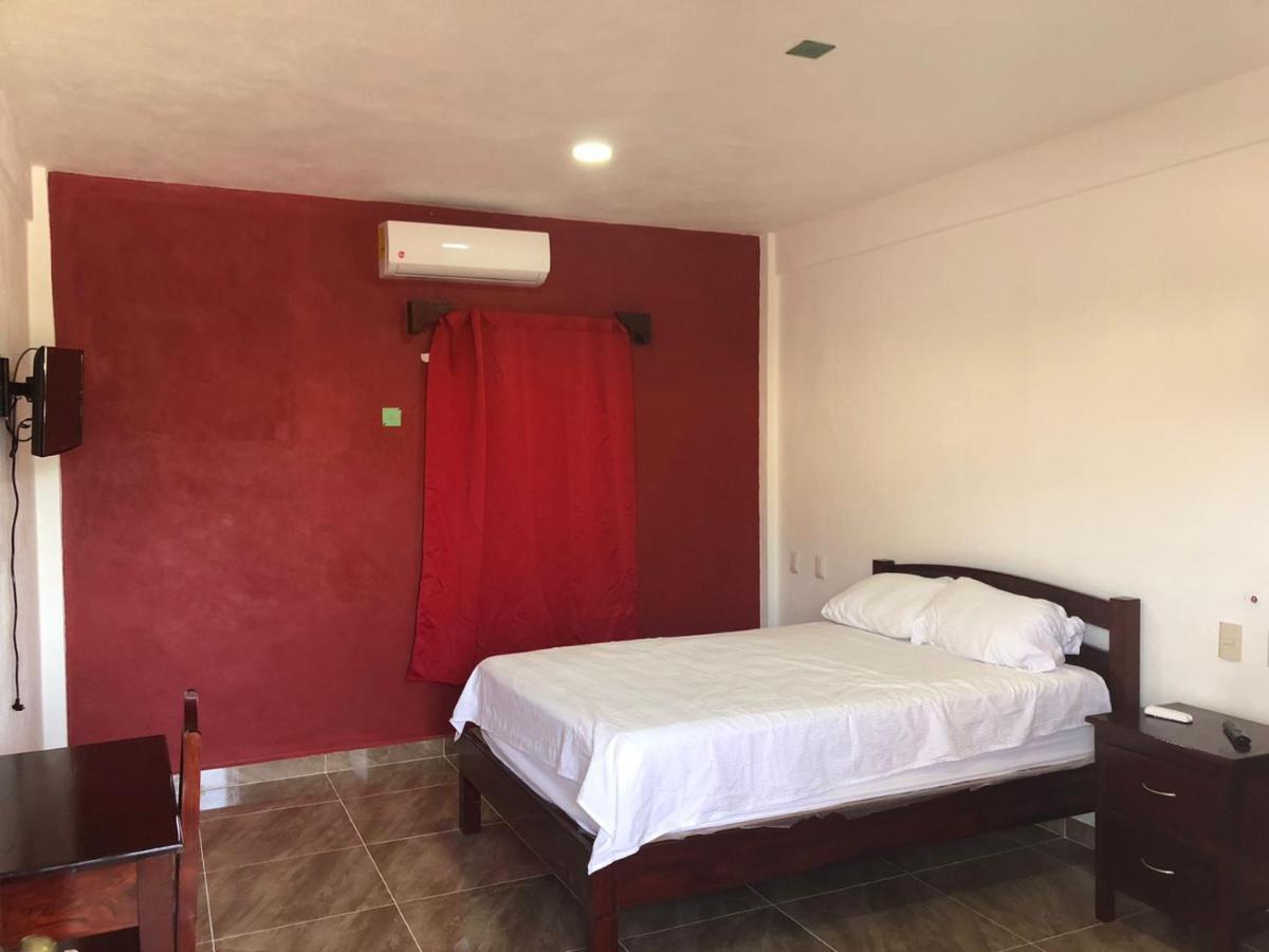 Hotel Villa Diamante Xpujil Exterior foto